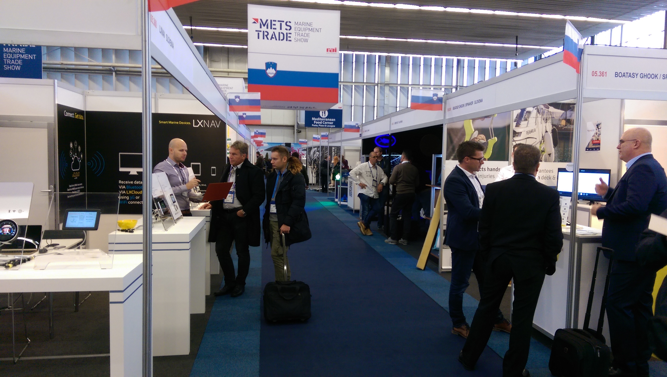 Pred kratkim se je v Amsterdamu zaključil 30. sejem navtične industrije in opreme METS (Marine Equipment Trade Show), ki velja za največji in najpomembnejši sejem za navtično opremo in opremo marin na svetu. Na njem je svoje izdelke in storitve uspešno predstavljalo tudi 20 slovenskih navtičnih podjetij.